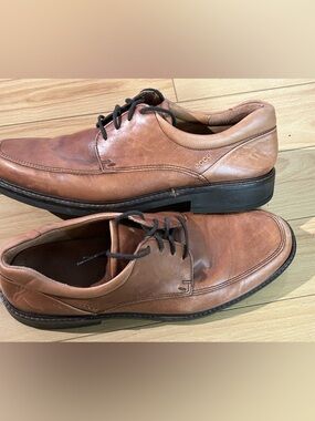 ECCO Holton Apron toe lace up cognac brown shoes